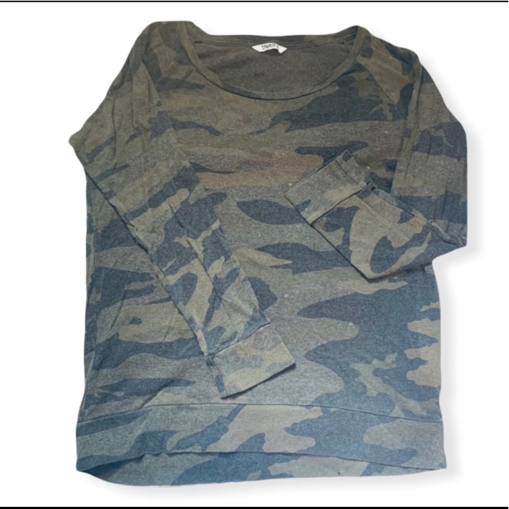 TNA Camo Long Sleeve